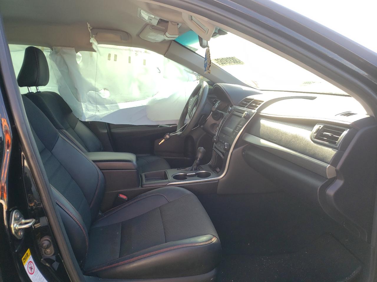 Photo 5 from auction – 2016 TOYOTA CAMRY LE with VIN 4T1BF1FK7GU256608