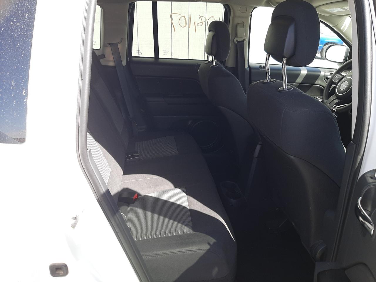 Photo 6 from auction – 2011 JEEP COMPASS SP with VIN 1J4NT1FB6BD241045