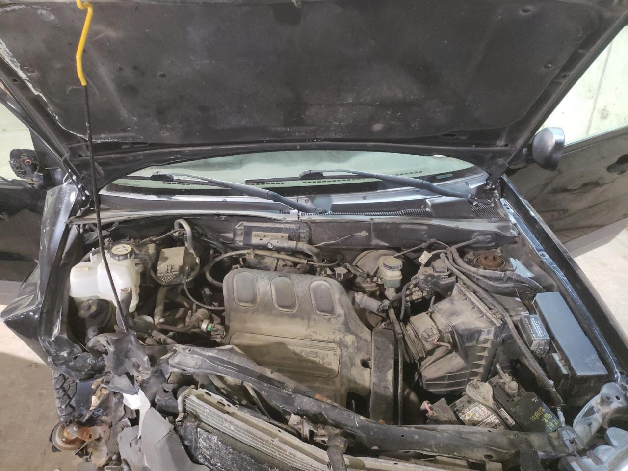 Photo 7 from auction – 2002 FORD ESCAPE XLT with VIN 1FMCU04102KB98666