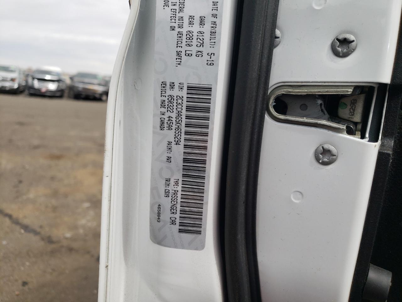 Photo 10 from auction – 2019 CHRYSLER 300 TOURIN with VIN 2C3CCAAG5KH655294