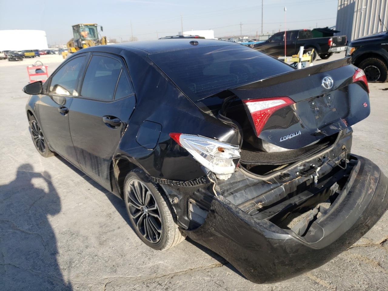 Photo 3 from auction – 2016 TOYOTA COROLLA L with VIN 5YFBURHE8GP395871