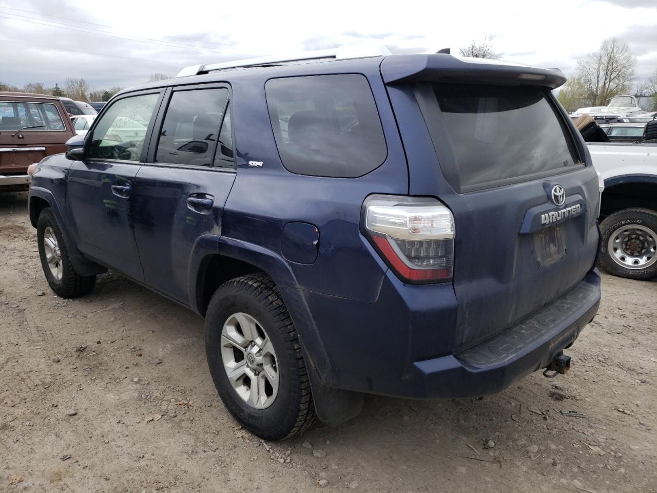 Photo 3 from auction – 2017 TOYOTA 4RUNNER SR with VIN JTEBU5JR8H5427881