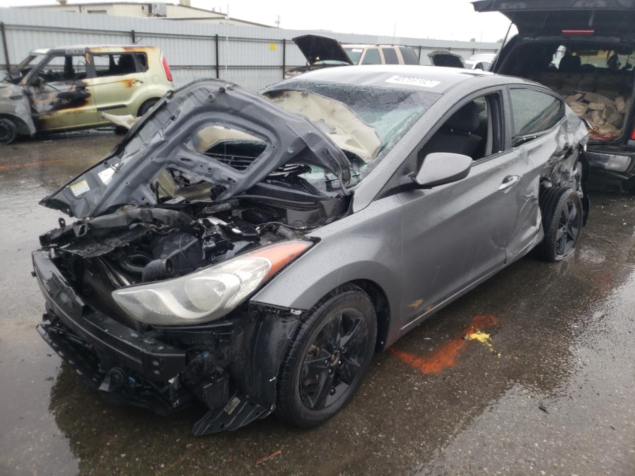 Photo 2 from auction – 2013 HYUNDAI ELANTRA GL with VIN 5NPDH4AE6DH366159