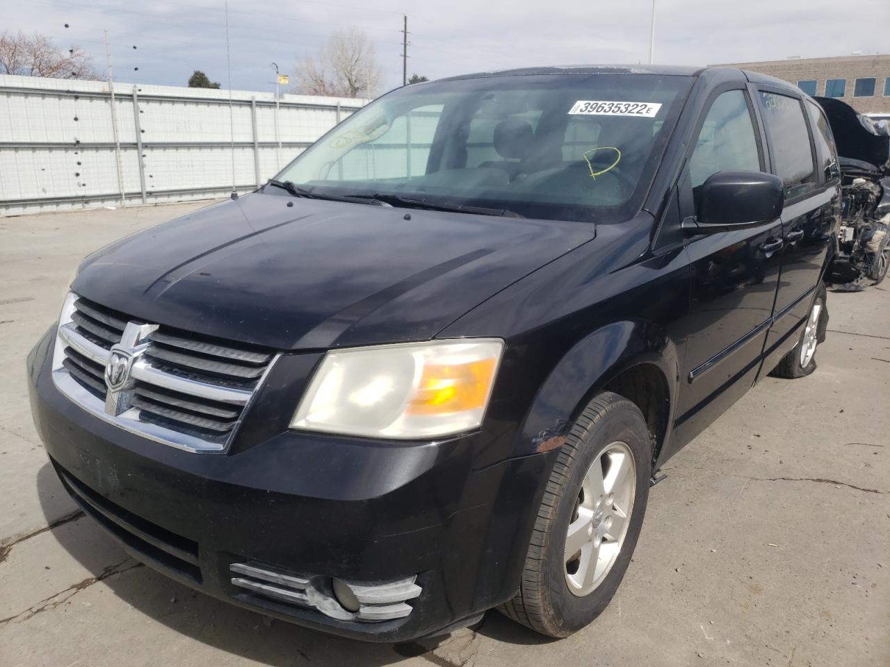 Photo 2 from auction – 2008 DODGE GRAND CARA with VIN 2D8HN54P08R631312