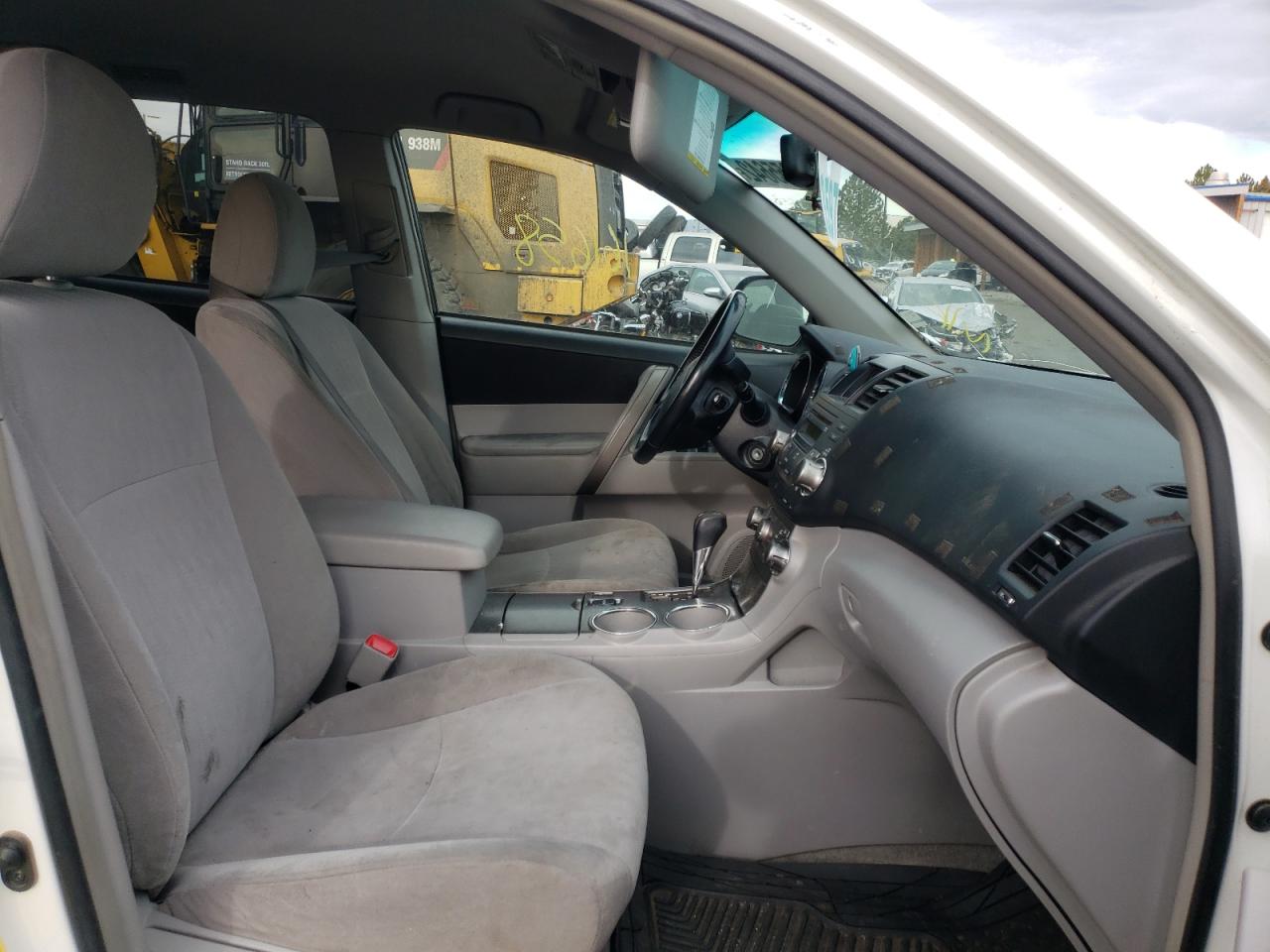 Photo 5 from auction – 2008 TOYOTA HIGHLANDER with VIN JTEES43AX82031179