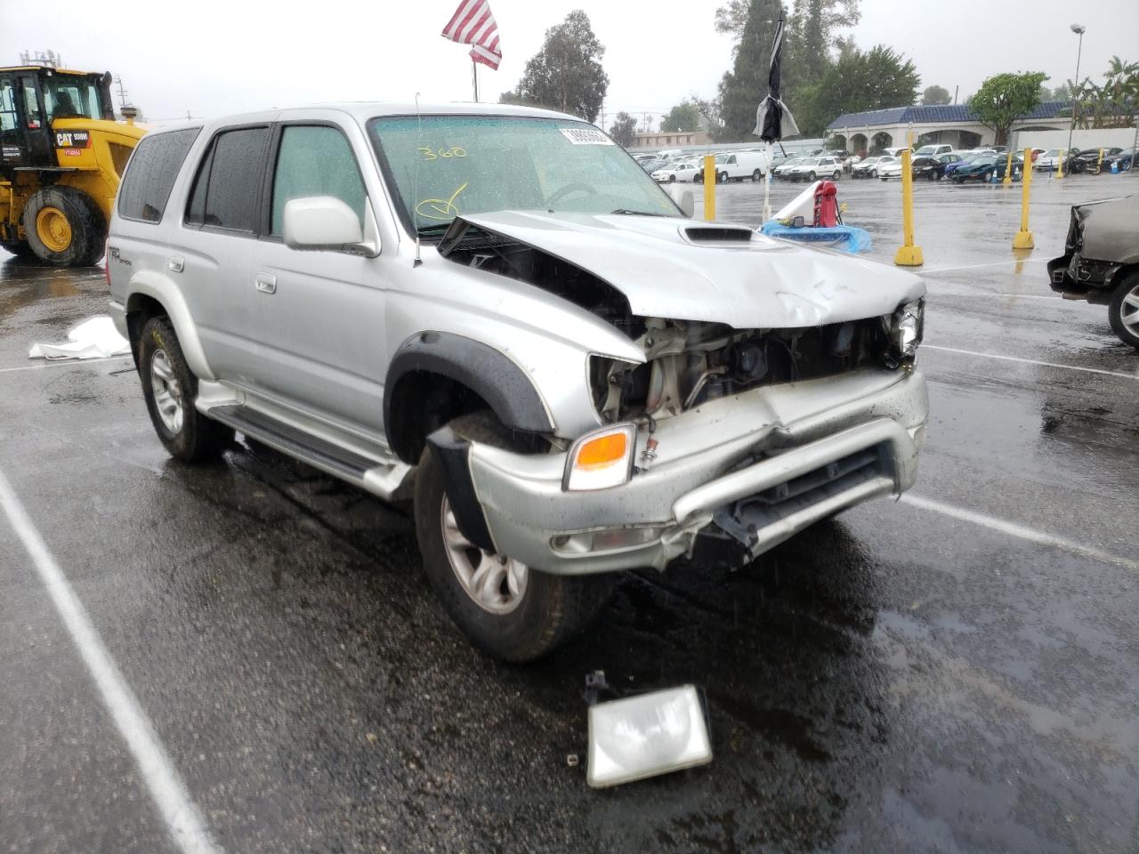 TOYOTA 4RUNNER SR 2001 with VIN JT3GN86R510197371 - Photo from auction