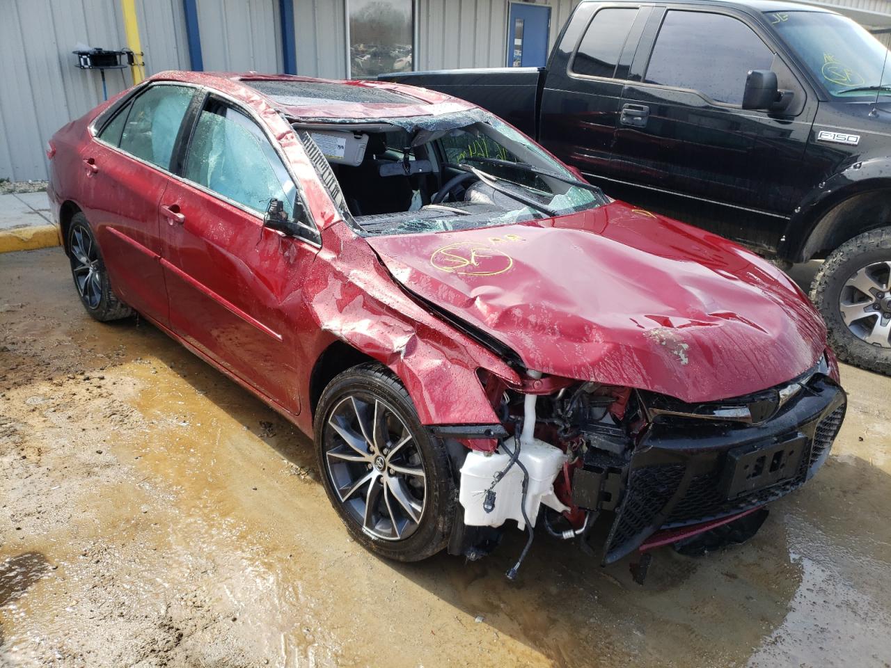 TOYOTA CAMRY LE 2015 with VIN 4T1BF1FK7FU872971 - Photo from auction