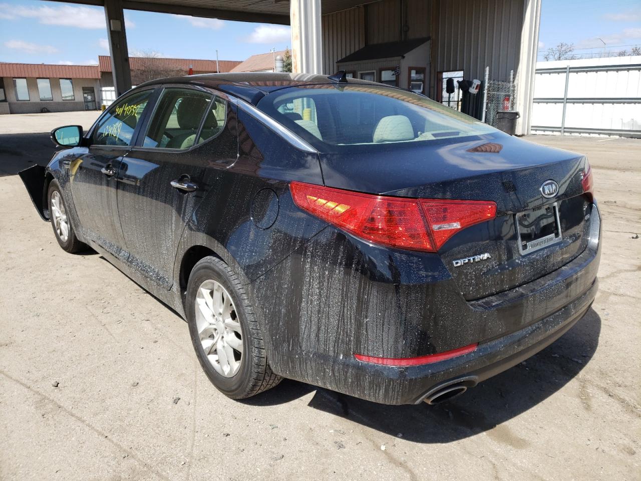 Photo 3 from auction – 2012 KIA OPTIMA LX with VIN KNAGM4A73C5280510