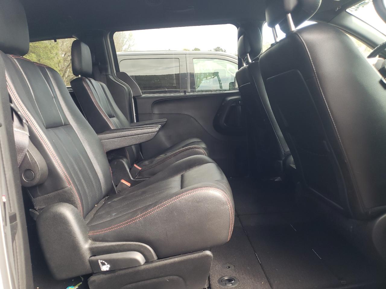 Photo 6 from auction – 2017 DODGE GRAND CARA with VIN 2C4RDGEG7HR681396