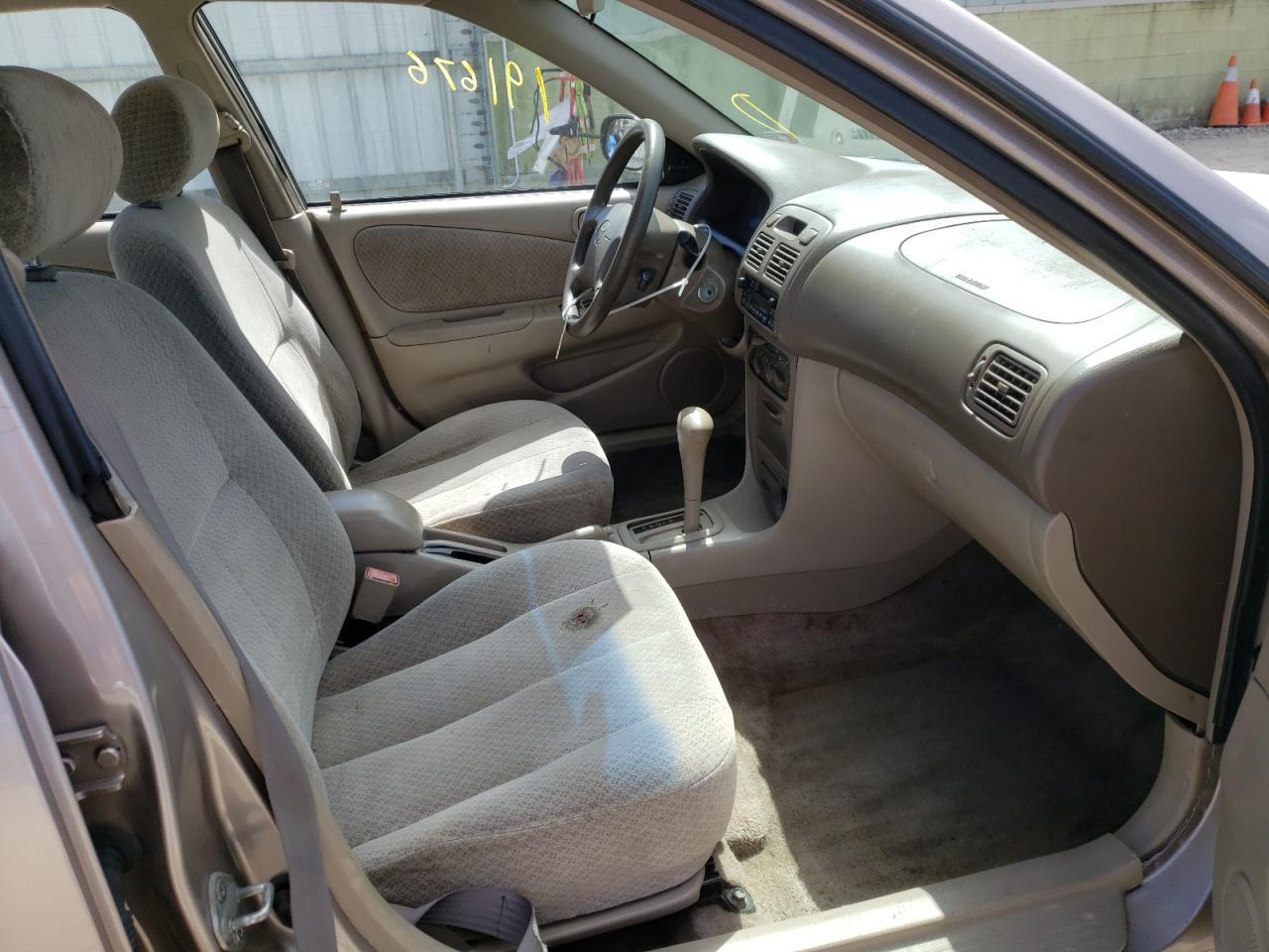 Photo 5 from auction – 1999 TOYOTA COROLLA with VIN 2T1BR12EXXC252769
