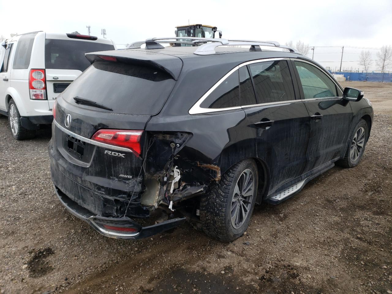 Photo 4 from auction – 2016 ACURA RDX ADVANC with VIN 5J8TB4H75GL800142