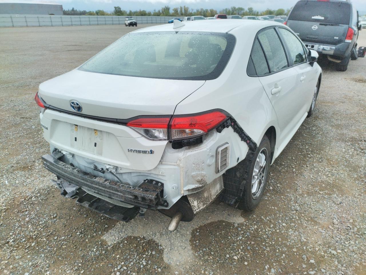 Photo 4 from auction – 2021 TOYOTA COROLLA LE with VIN JTDEAMDE0MJ030633
