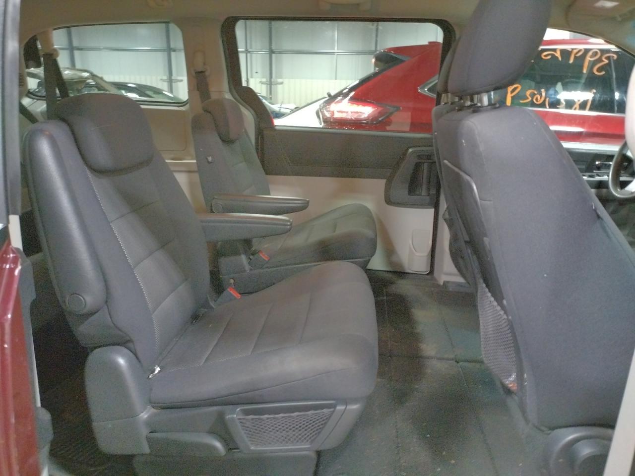 Photo 6 from auction – 2009 DODGE GRAND CARA with VIN 2D8HN44E99R538444