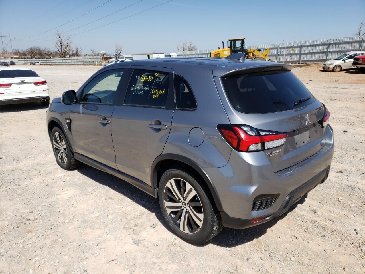 Photo 3 from auction – 2020 MITSUBISHI OUTLANDER with VIN JA4AP3AU4LU022013