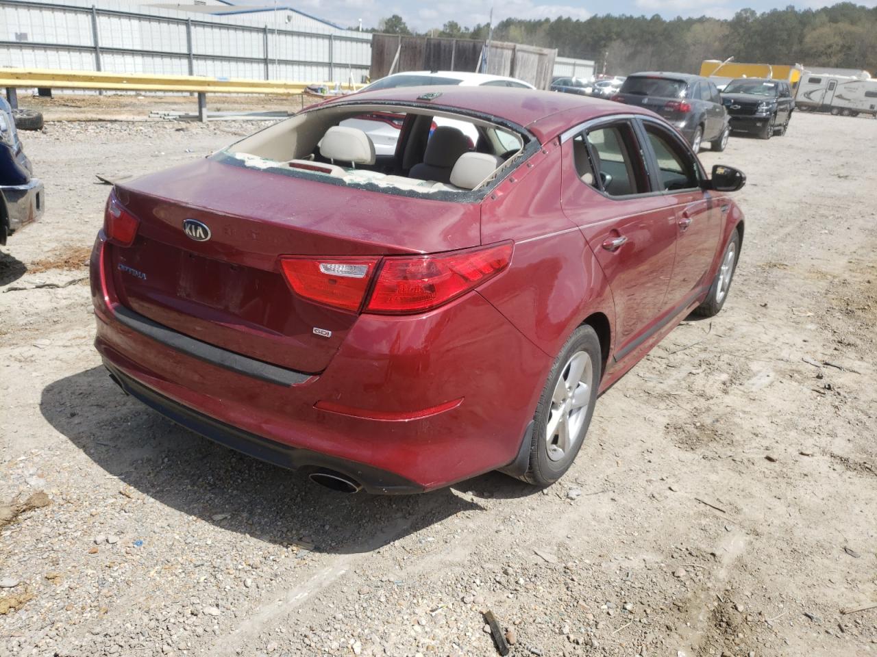 Photo 4 from auction – 2015 KIA OPTIMA LX with VIN 5XXGM4A74FG360868