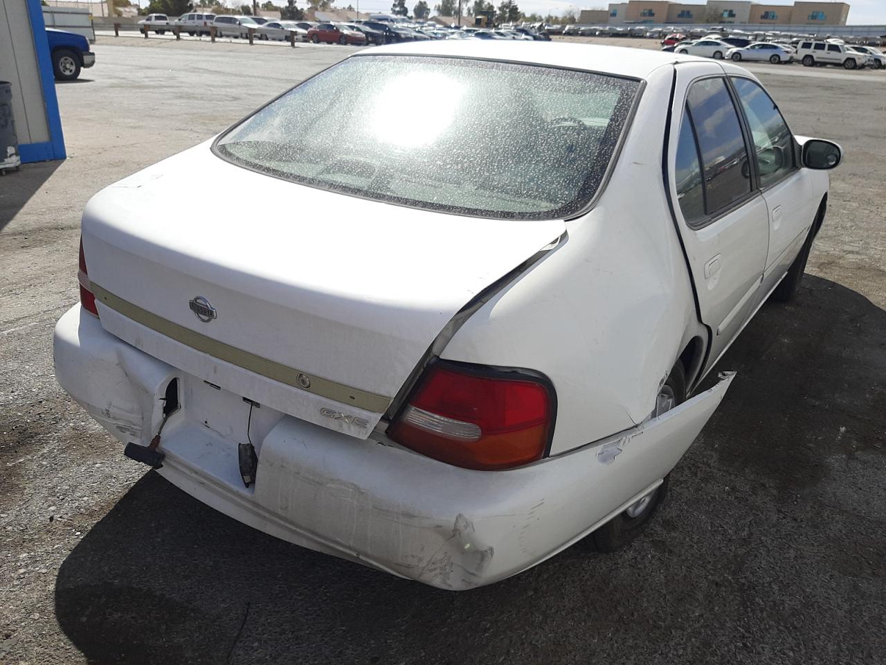 Photo 4 from auction – 2001 NISSAN ALTIMA XE with VIN 1N4DL01D01C119313
