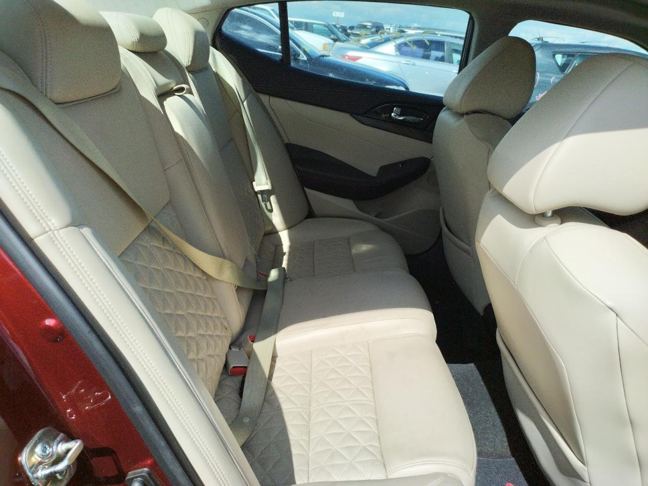 Photo 6 from auction – 2016 NISSAN MAXIMA 3.5 with VIN 1N4AA6AP0GC422672