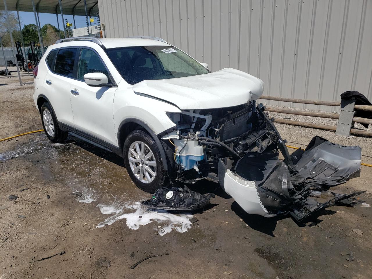 Photo 1 from auction – 2020 NISSAN ROGUE S with VIN KNMAT2MT0LP530198