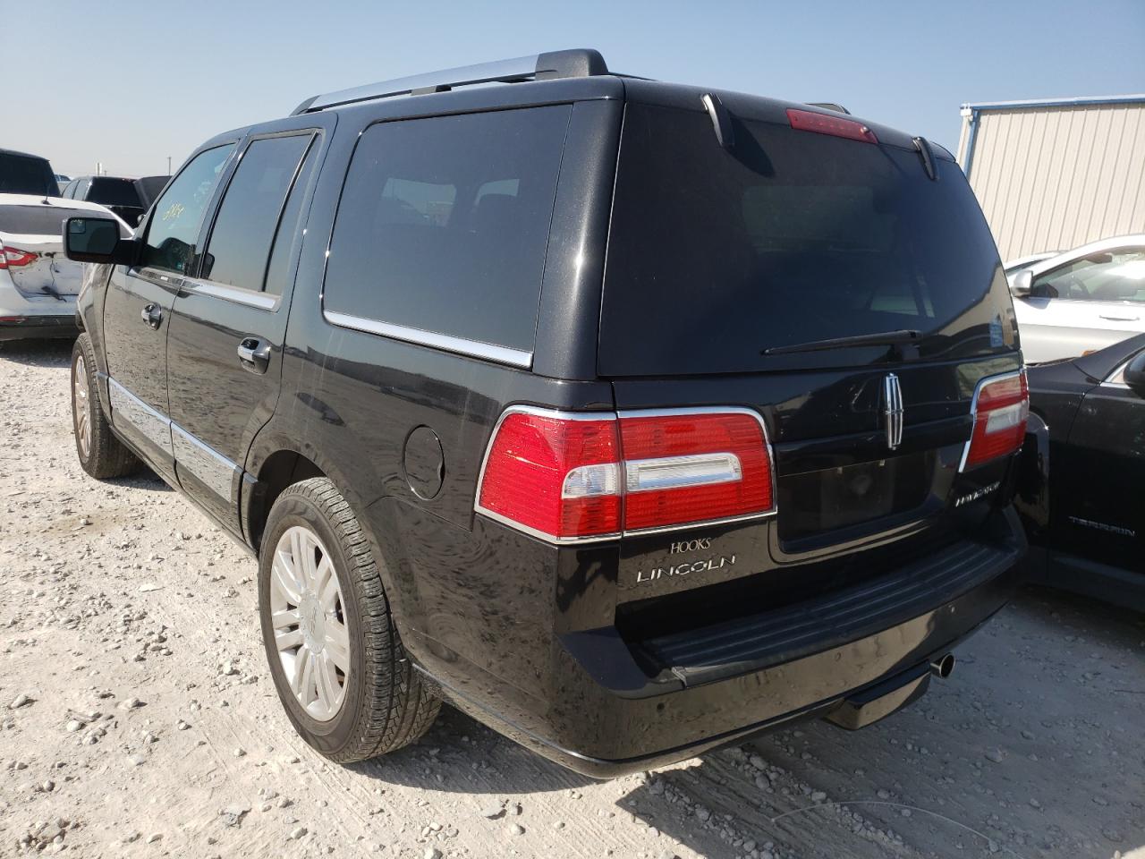 Photo 3 from auction – 2014 LINCOLN NAVIGATOR with VIN 5LMJJ2H54EEL06862