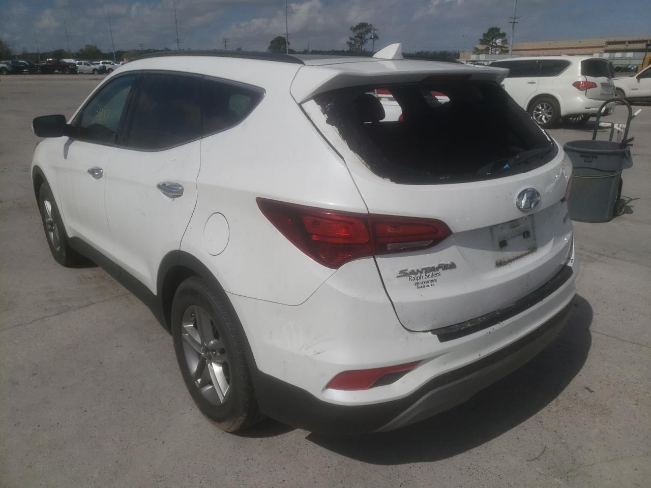 Photo 3 from auction – 2018 HYUNDAI SANTA FE S with VIN 5NMZU3LB4JH105474