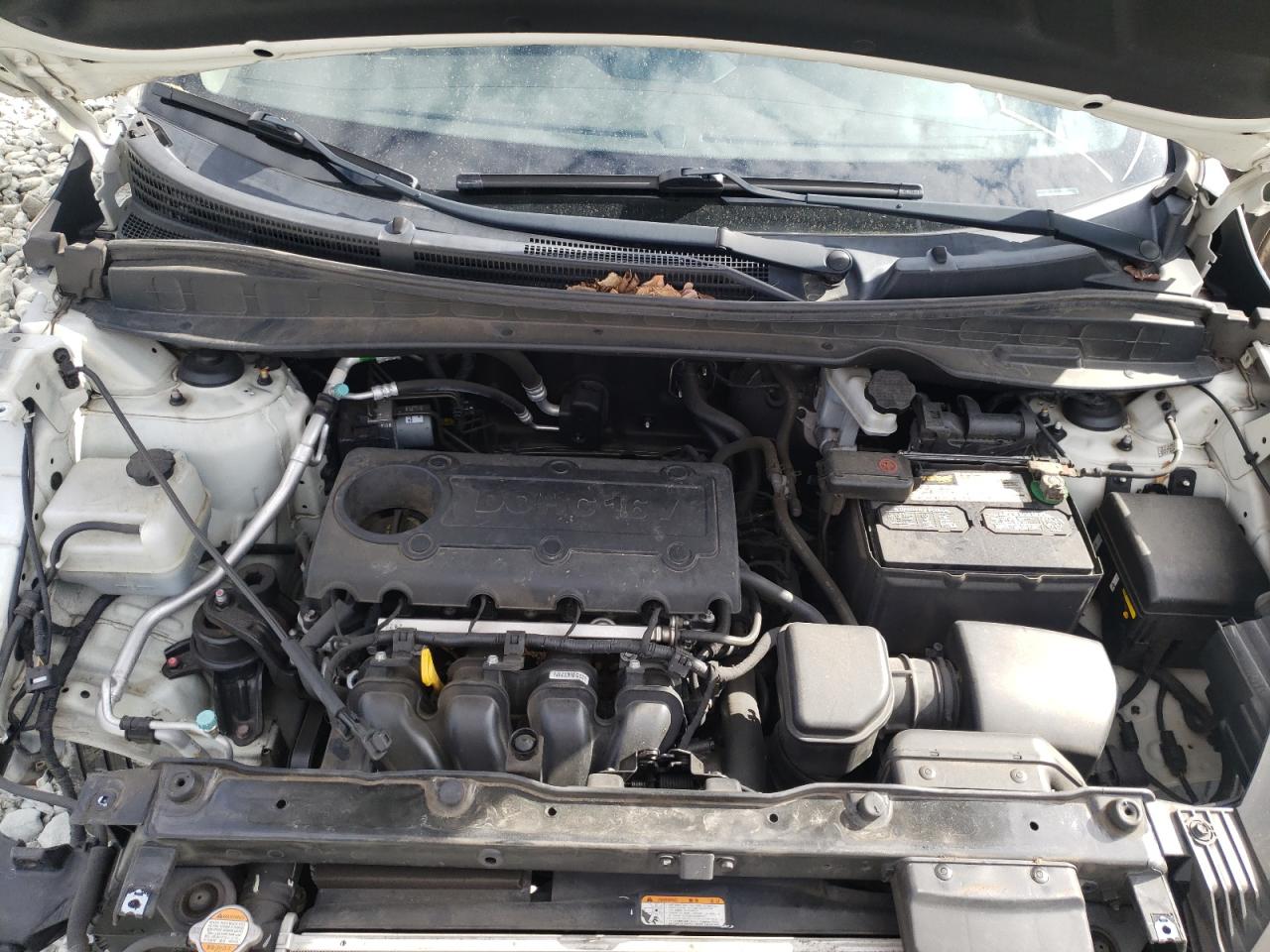 Photo 7 from auction – 2012 HYUNDAI TUCSON GLS with VIN KM8JU3AC2CU485964