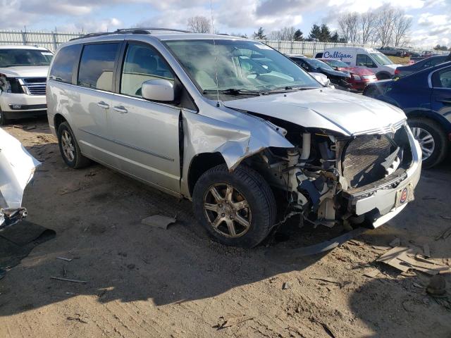 CHRYSLER TOWN & COU 2009 with VIN 2A8HR54149R604185 - Photo from auction