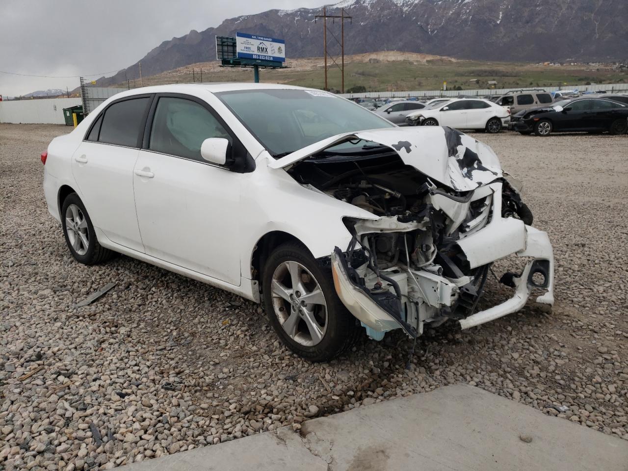 TOYOTA COROLLA 2013 with VIN 2T1BU4EE2DC017435 - Photo from auction