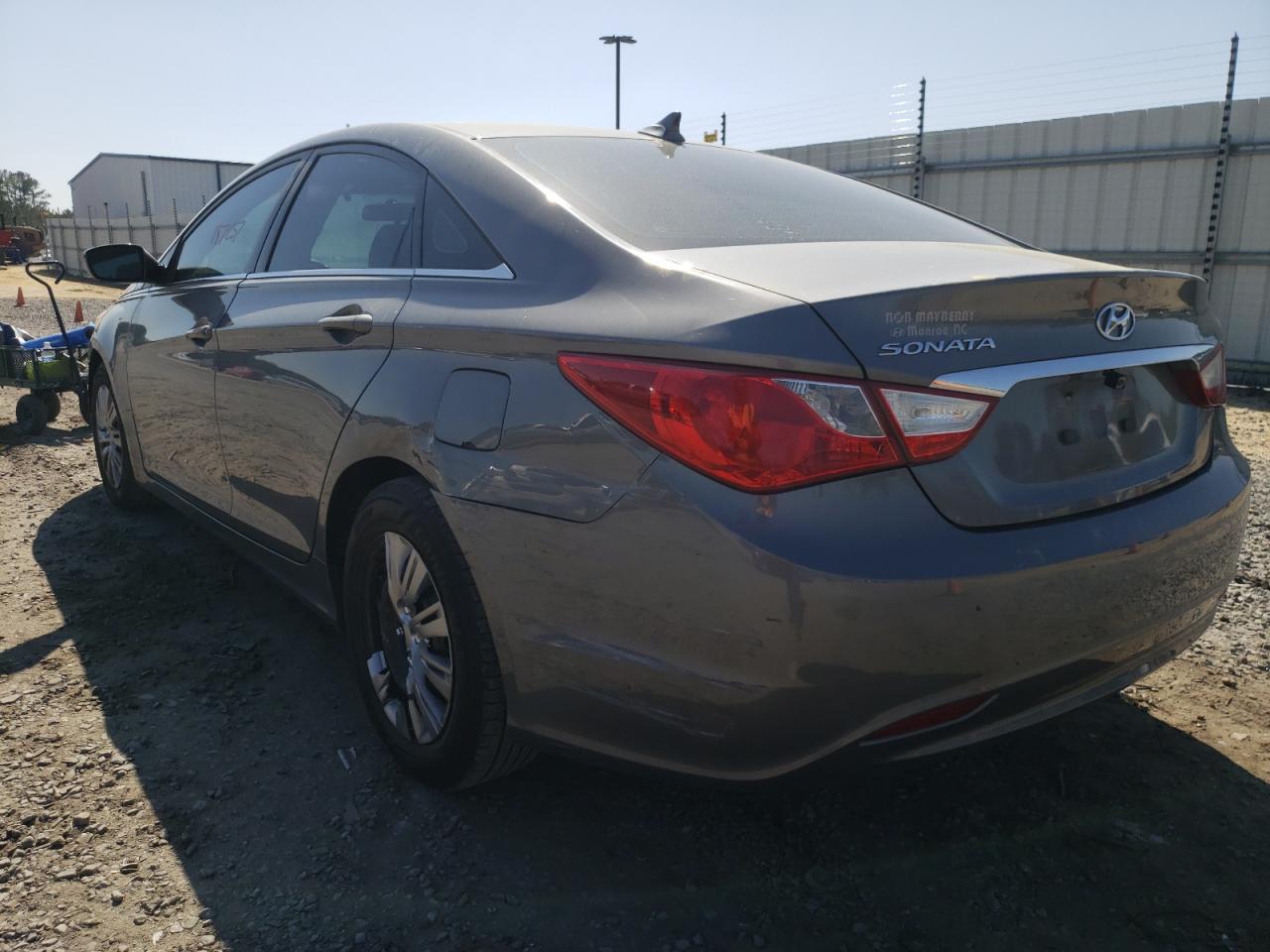 Photo 9 from auction – 2011 HYUNDAI SONATA GLS with VIN 5NPEB4AC7BH057317