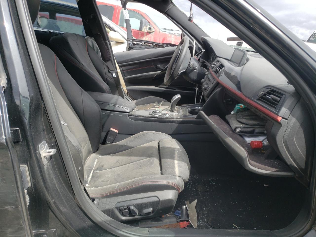 Photo 5 from auction – 2013 BMW 328 XI with VIN WBA3B3C54DF540130