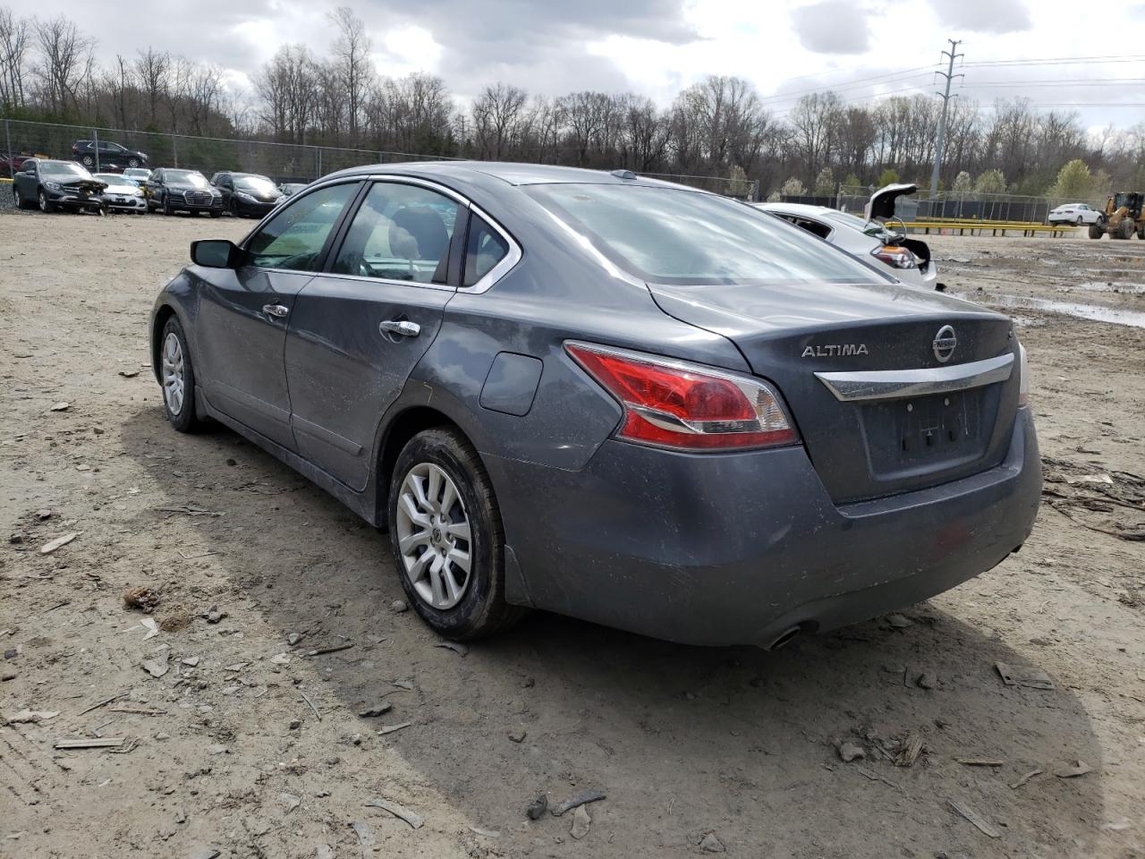 Photo 3 from auction – 2015 NISSAN ALTIMA 2.5 with VIN 1N4AL3AP1FN401860