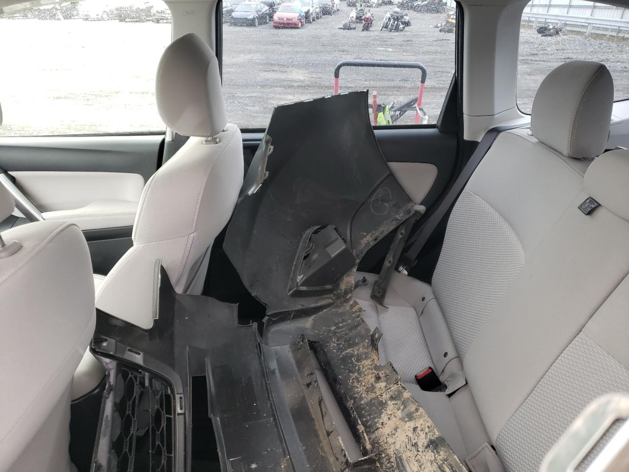 Photo 6 from auction – 2015 SUBARU FORESTER 2 with VIN JF2SJABC9FH803243
