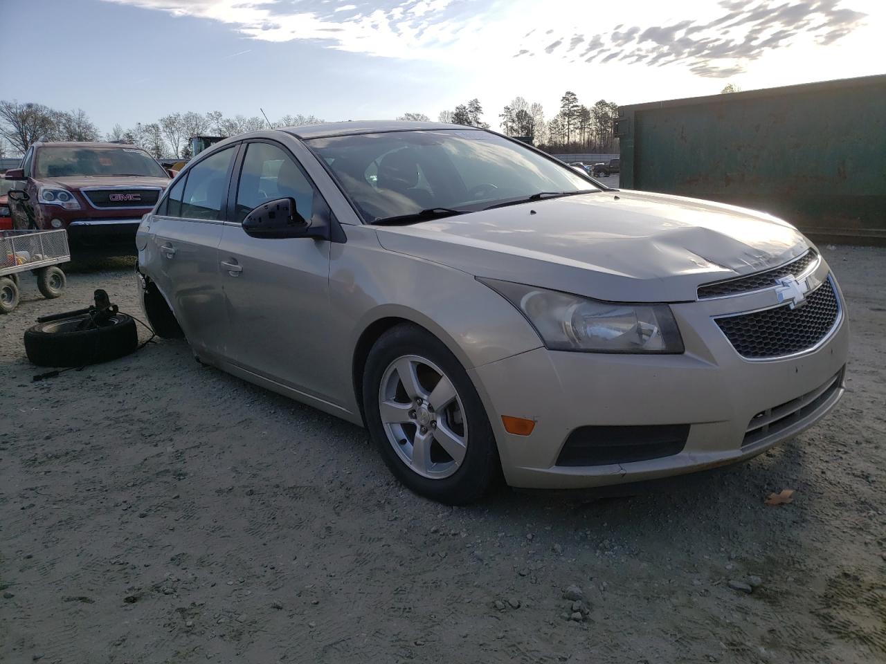 CHEVROLET CRUZE LT 2014 with VIN 1G1PC5SB1E7127090 - Photo from auction
