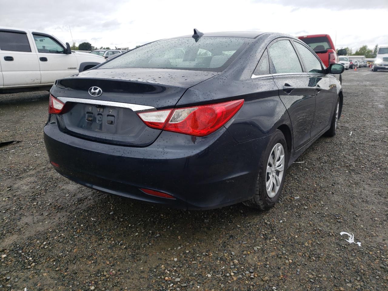 Photo 4 from auction – 2011 HYUNDAI SONATA GLS with VIN 5NPEB4AC5BH191324