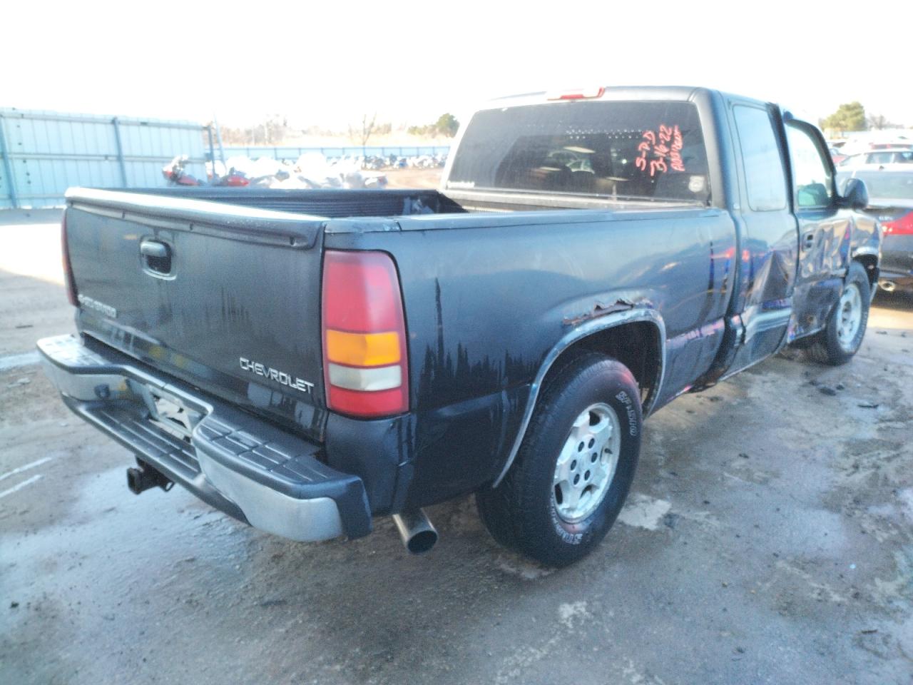 Photo 4 from auction – 1999 CHEVROLET SILVERADO with VIN 2GCEC19T1X1238194