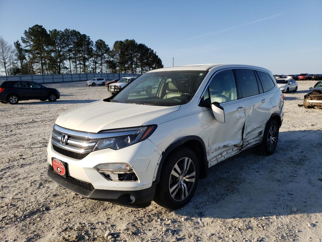 Photo 2 from auction – 2016 HONDA PILOT EXL with VIN 5FNYF5H86GB011606