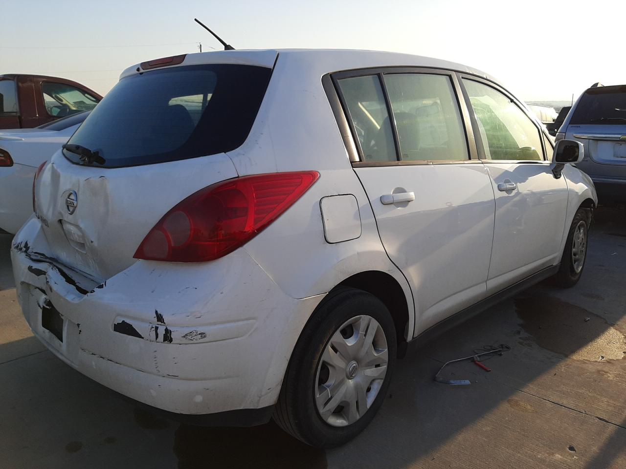 Photo 4 from auction – 2011 NISSAN VERSA S with VIN 3N1BC1CP8BL453970