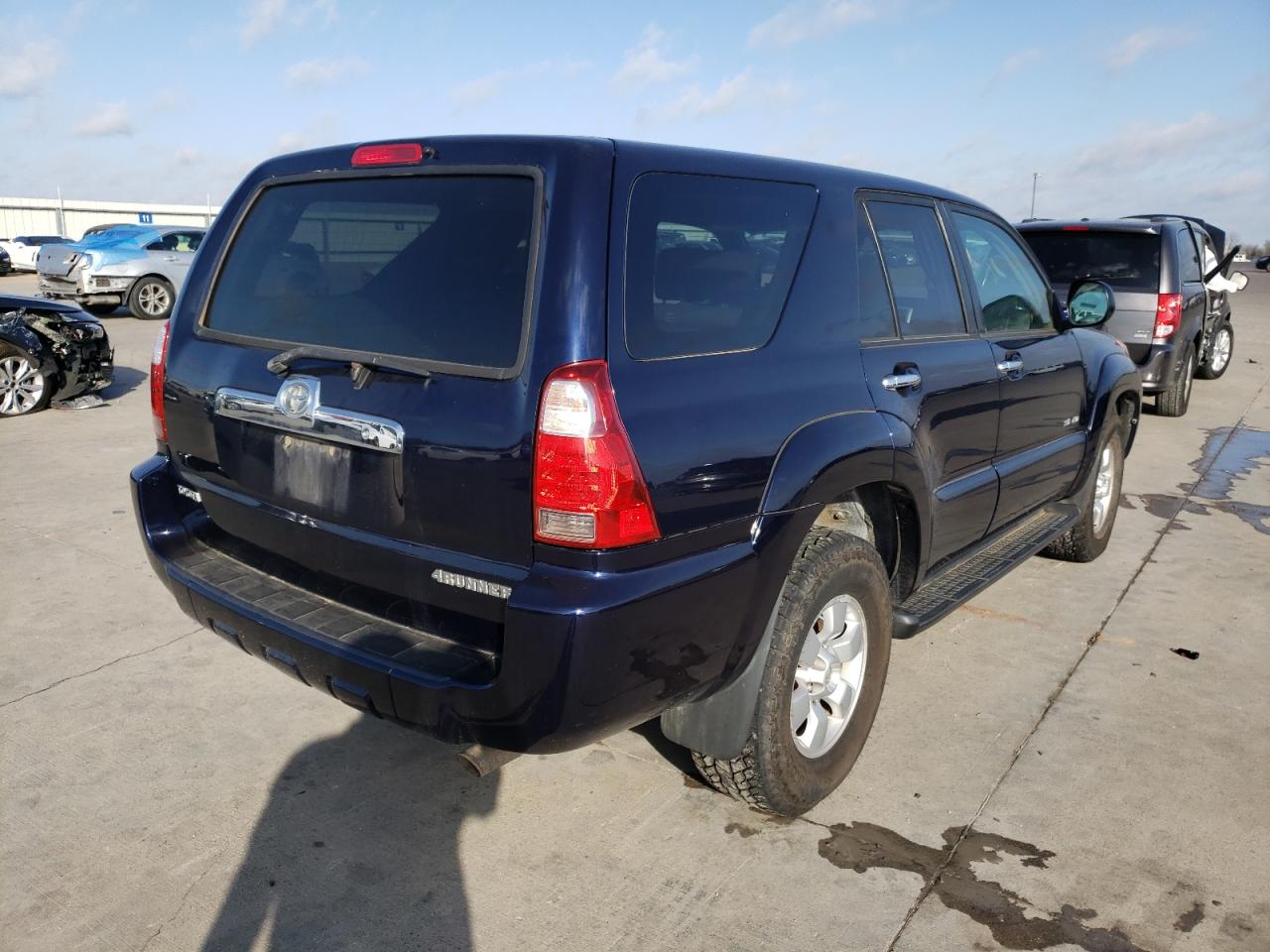 Photo 4 from auction – 2008 TOYOTA 4RUNNER SR with VIN JTEBU14R88K006037