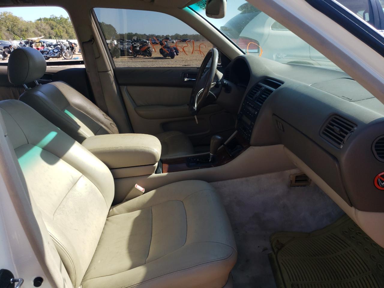 Photo 5 from auction – 1996 LEXUS LS 400 with VIN JT8BH22F1T0048768