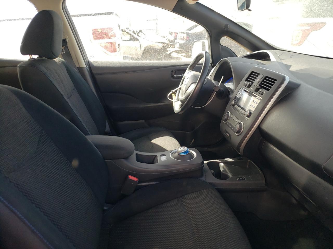 Photo 5 from auction – 2013 NISSAN LEAF S with VIN 1N4AZ0CP8DC416195