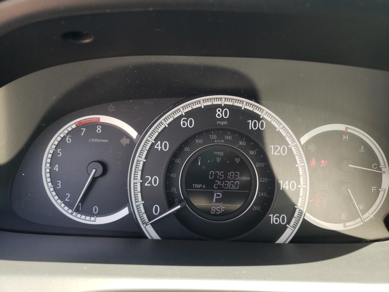 Photo 8 from auction – 2015 HONDA ACCORD EXL with VIN 1HGCR2F89FA180322