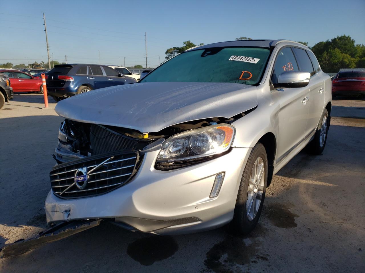 Photo 2 from auction – 2016 VOLVO XC60 T5 PR with VIN YV440MDK3G2834117