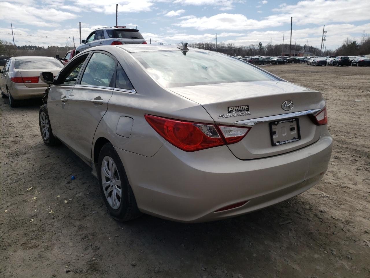 Photo 3 from auction – 2011 HYUNDAI SONATA GLS with VIN 5NPEB4AC1BH126261