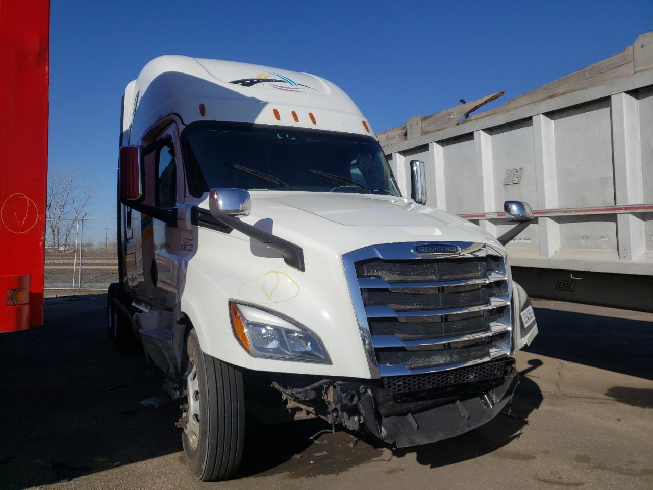 FREIGHTLINER CASCADIA 1 2020 with VIN 1FUJHHDR4LLLL6993 - Photo from auction
