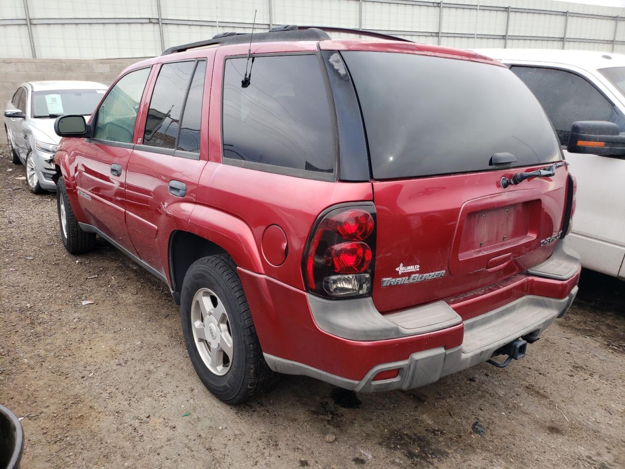 Photo 3 from auction – 2003 CHEVROLET TRAILBLAZE with VIN 1GNDT13S332227050