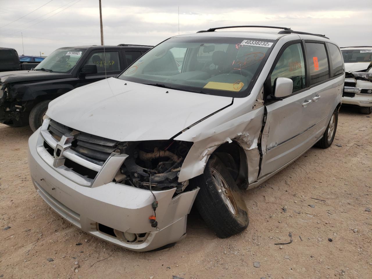 Photo 2 from auction – 2008 DODGE GRAND CARA with VIN 1D8HN54P38B165065