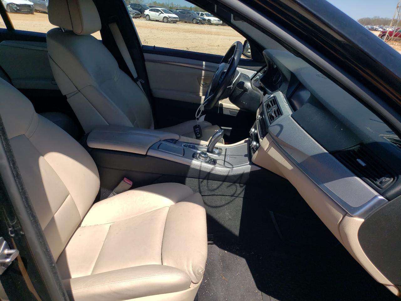 Zdjęcie 5 z aukcji – 2011 BMW 550 I z VIN WBAFR9C57BDE81761