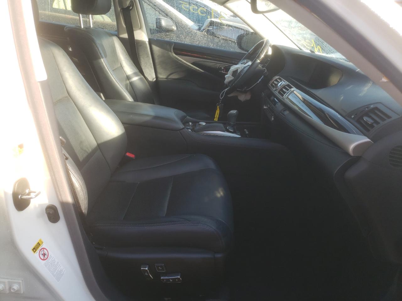Photo 5 from auction – 2013 LEXUS LS 460 with VIN JTHBL5EFXD5122494