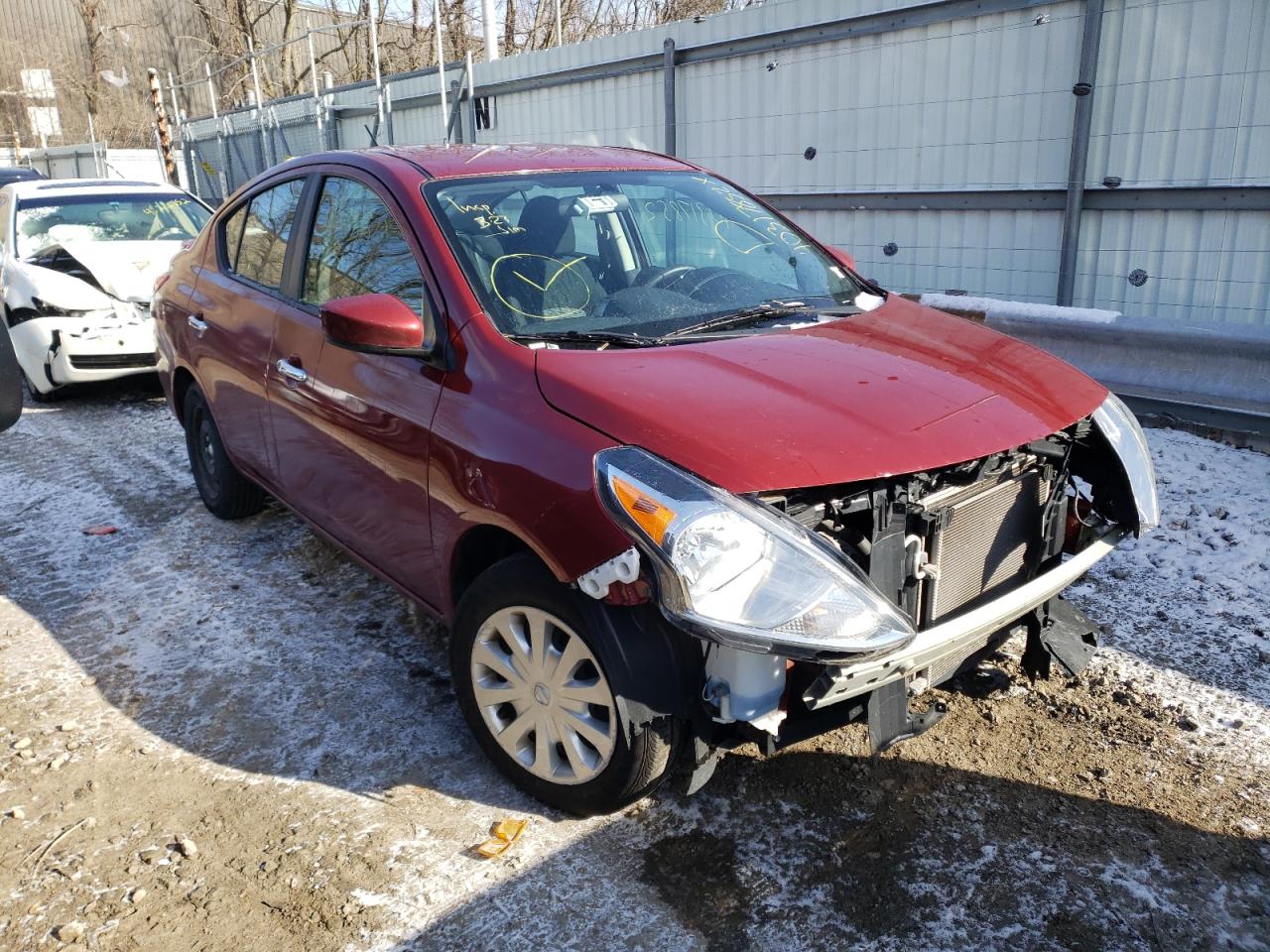 NISSAN VERSA S 2019 with VIN 3N1CN7APXKL858796 - Photo from auction