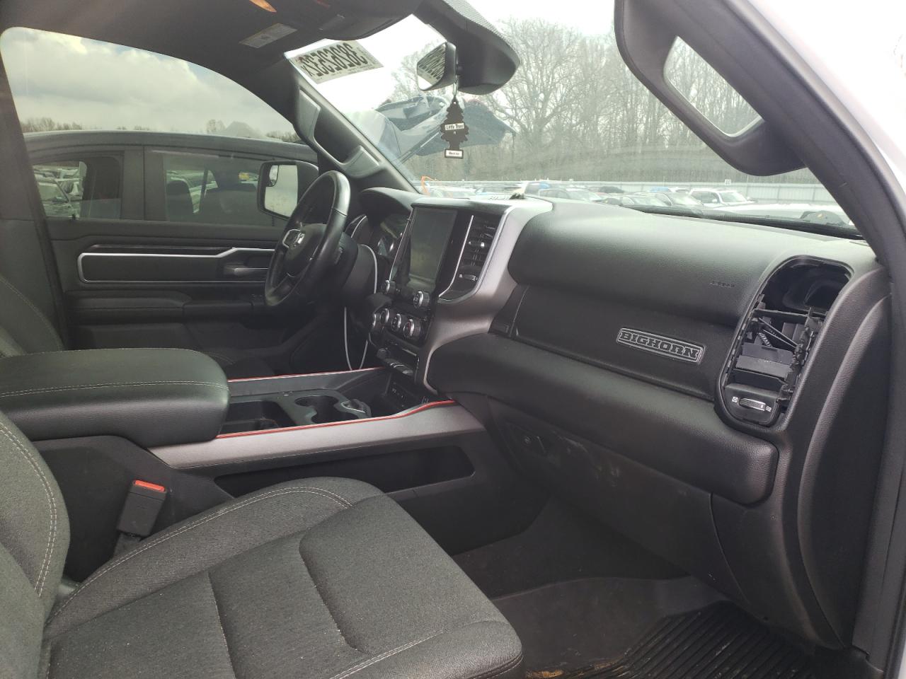 Photo 5 from auction – 2019 RAM 1500 BIG H with VIN 1C6SRFFTXKN811093