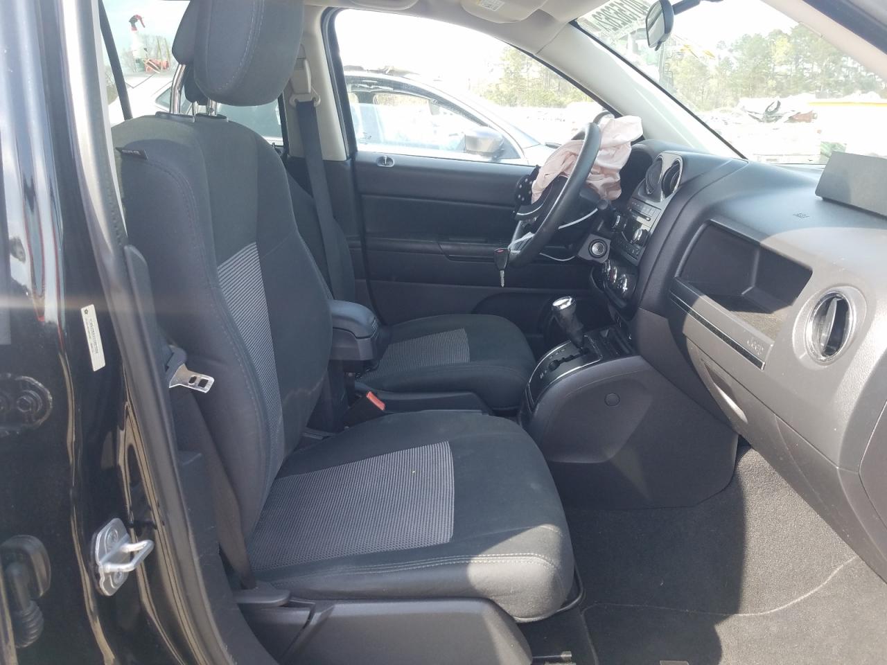 Photo 5 from auction – 2012 JEEP COMPASS SP with VIN 1C4NJCBAXCD601004
